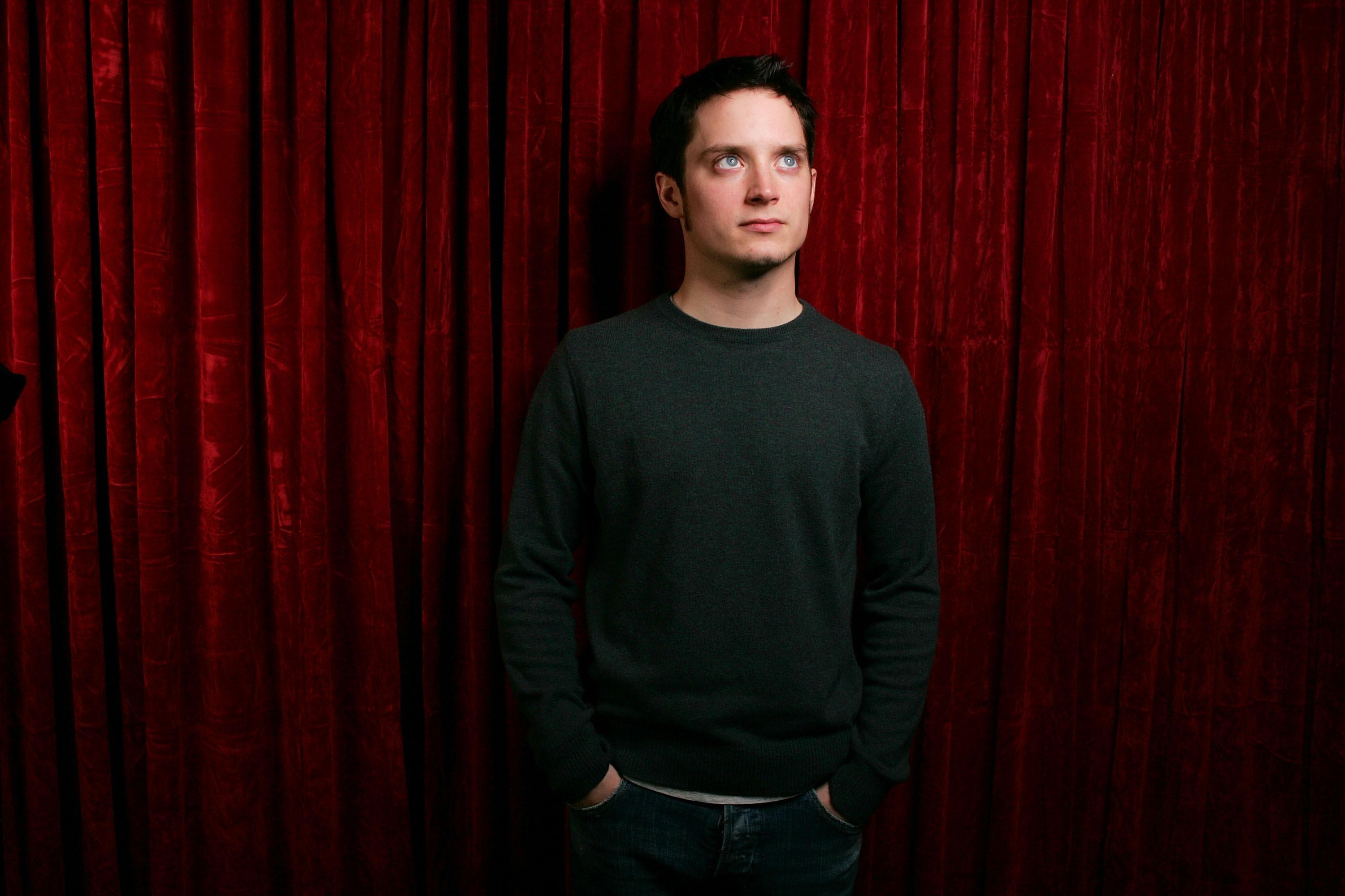 3000x2000 Elijah Wood Wallpaper
