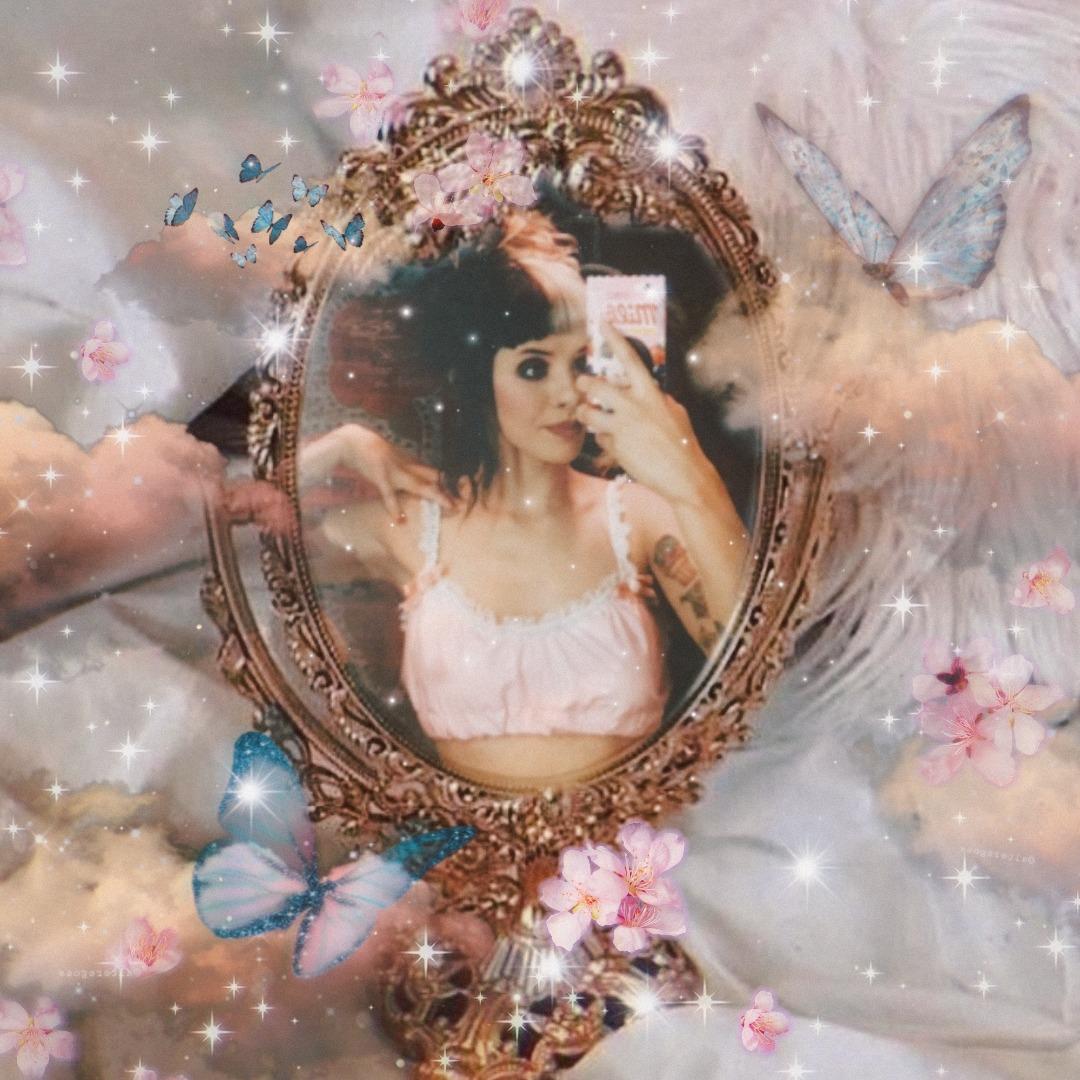 1080x1080 Melanie Martinez Wallpaper