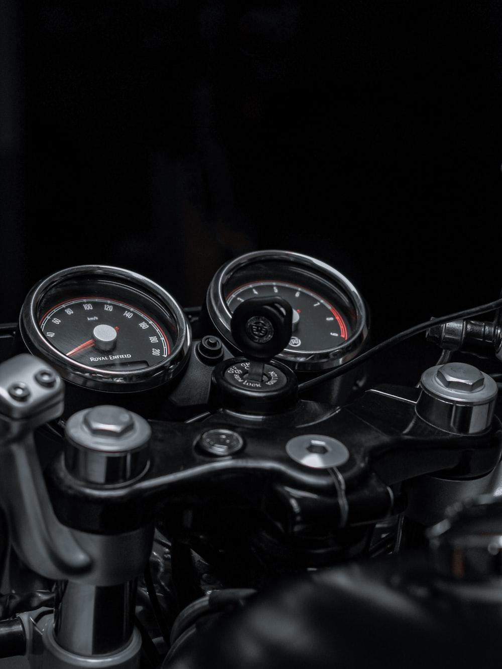 1000x1333 black and silver motorcycle speedometer photo