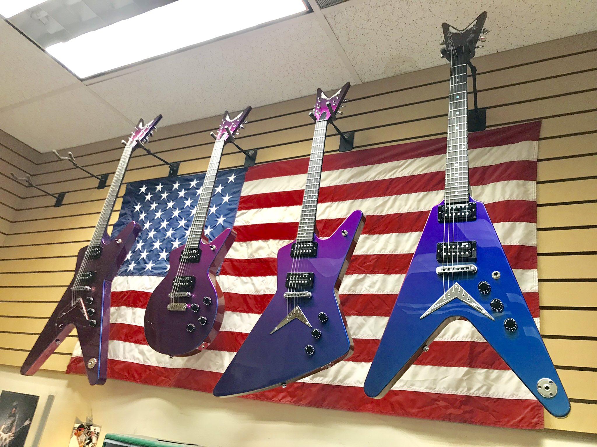 2048x1536 Dean Guitars - #USA Custom Time Capsules in Flip Blue Purple