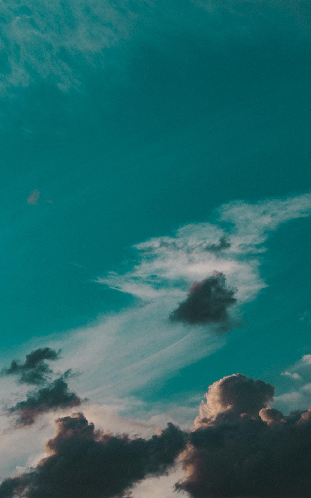 1000x1600 Green Sky Picture. Download Free Image