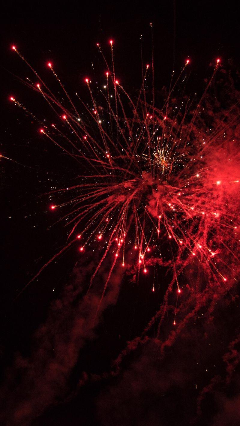 800x1420 Download Wallpaper 800x1420 Salute, Sparks, Red Iphone Se 5s 5c 5