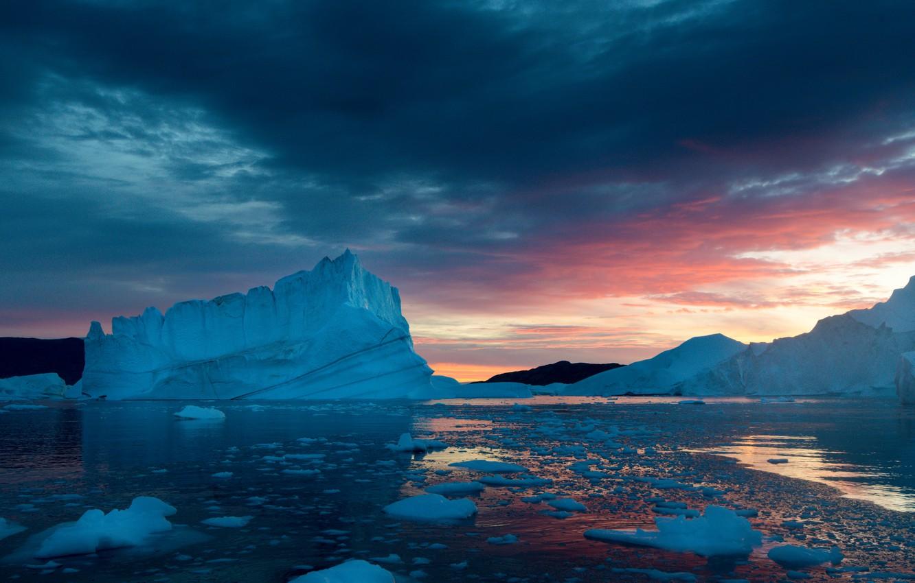 1332x850 Wallpaper the sky, the ocean, iceberg, ice, glow, Arctic, Atlantic Oceans image for desktop, section пейзажи