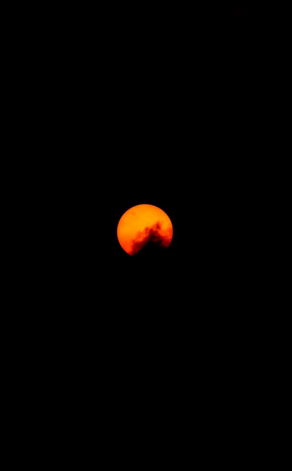 950x1534 Download 950x1534 wallpaper moon, orange moon, minimal, iphone, 950x1534 HD image, background, 24096