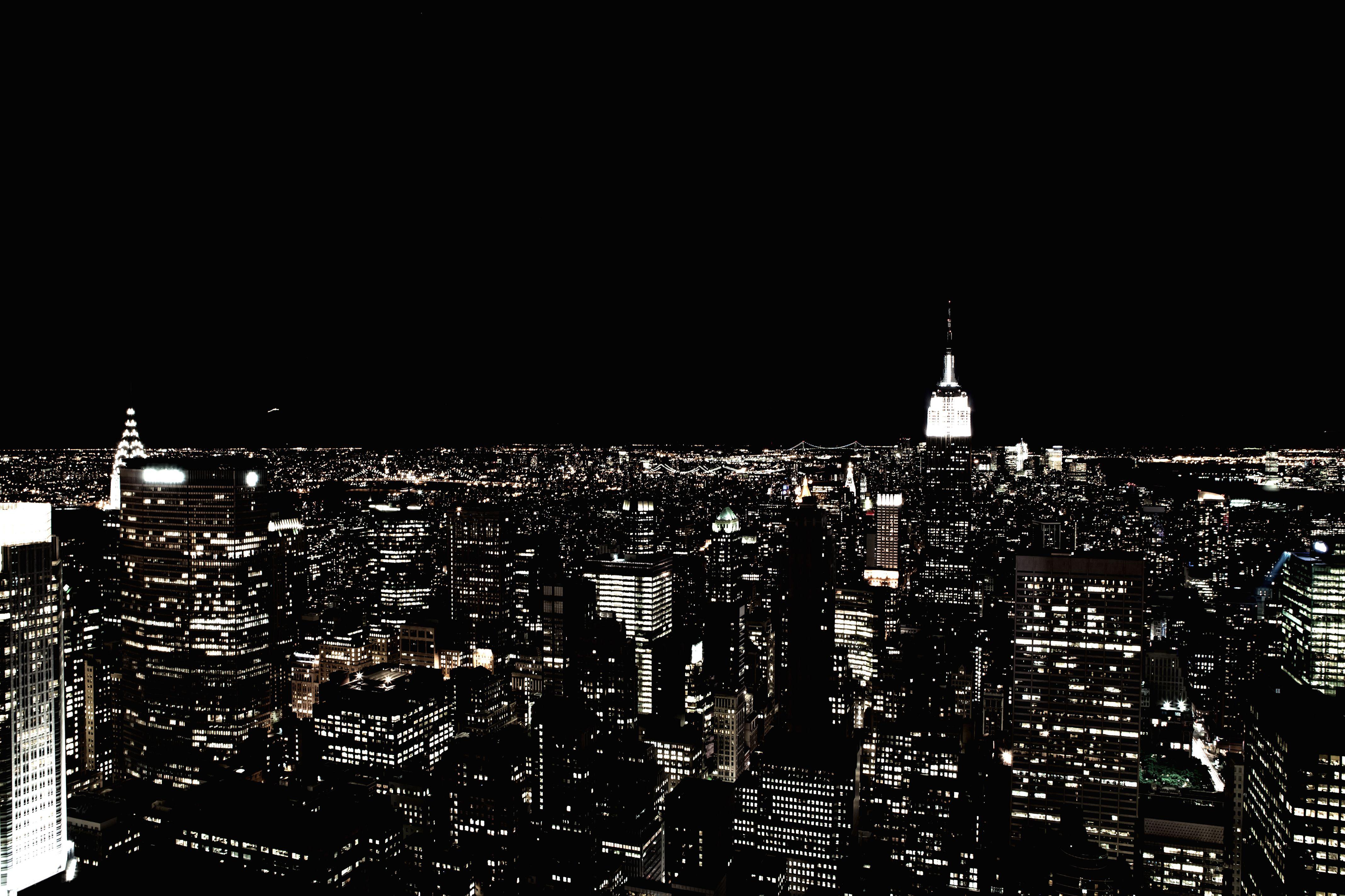 4270x2846 City Lights Black and White Wallpaper