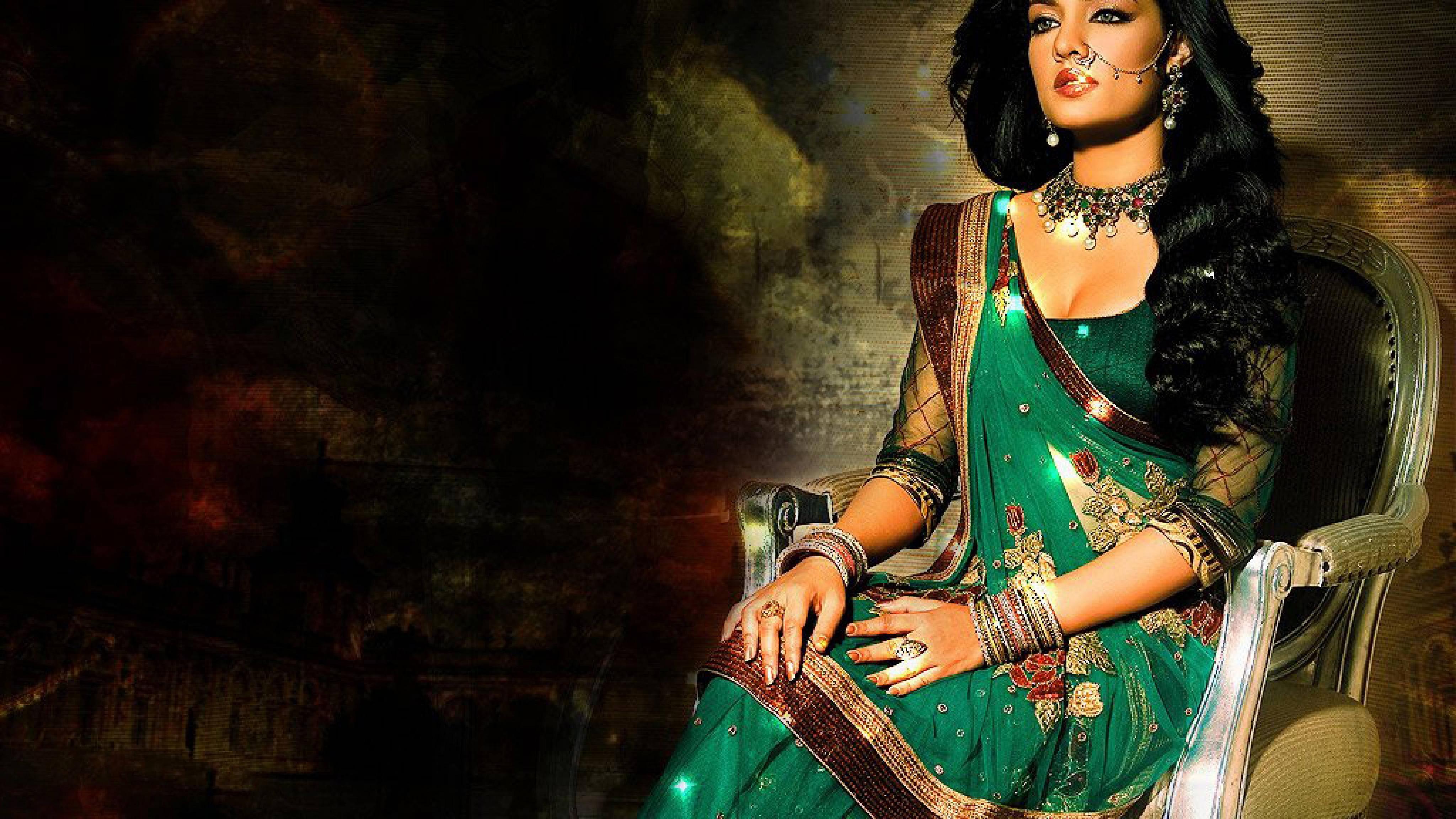 Actress Keerthy Suresh Saree HD Photos Collection - Gethu Cinema