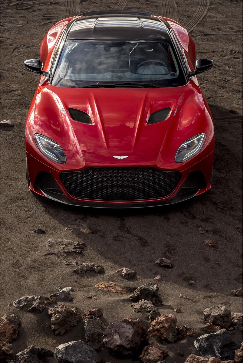 803x1200 Aston Martin DBS Superleggera Front Wallpaper (7)