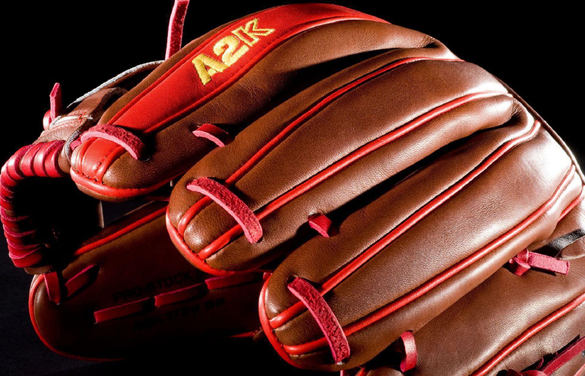 Baseball Glove Wallpapers - Top Free Baseball Glove Backgrounds