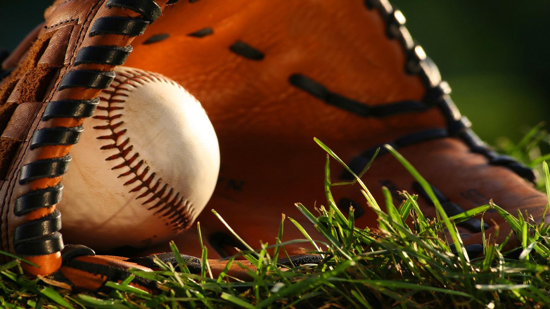 Baseball Glove Wallpapers - Top Free Baseball Glove Backgrounds