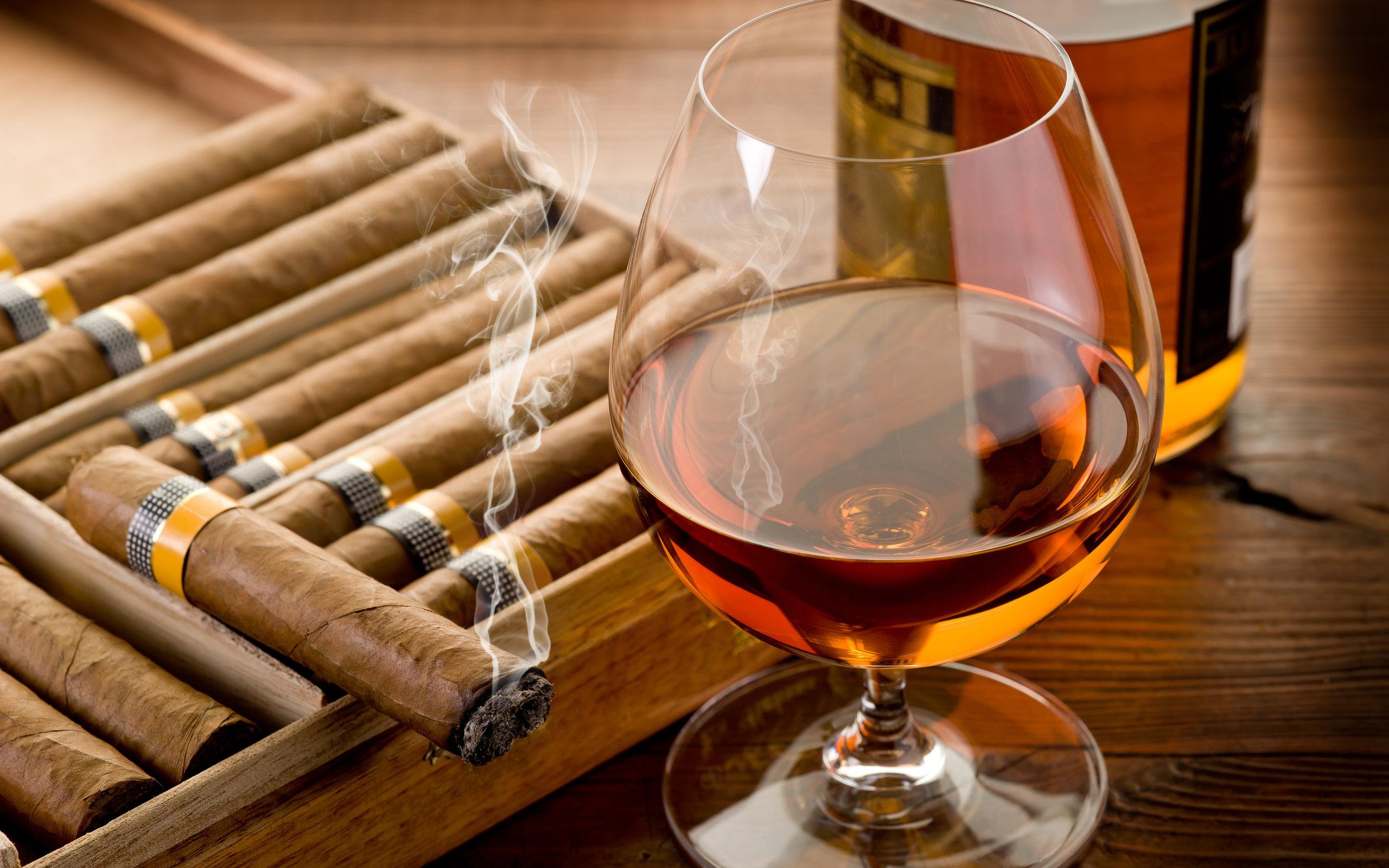 2560x1600 Liquor wallpaper HD for desktop background