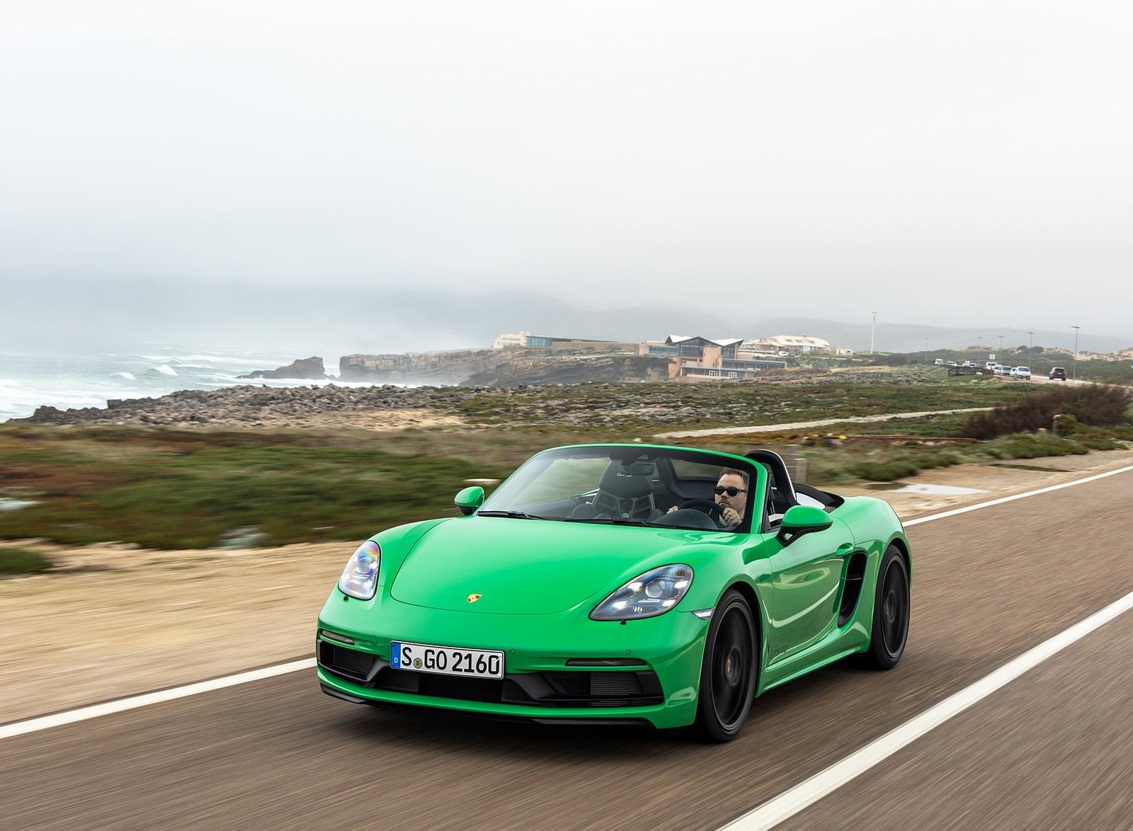 1600x1174 Porsche 718 Boxster GTS 4.0 Wallpaper (HD Image)