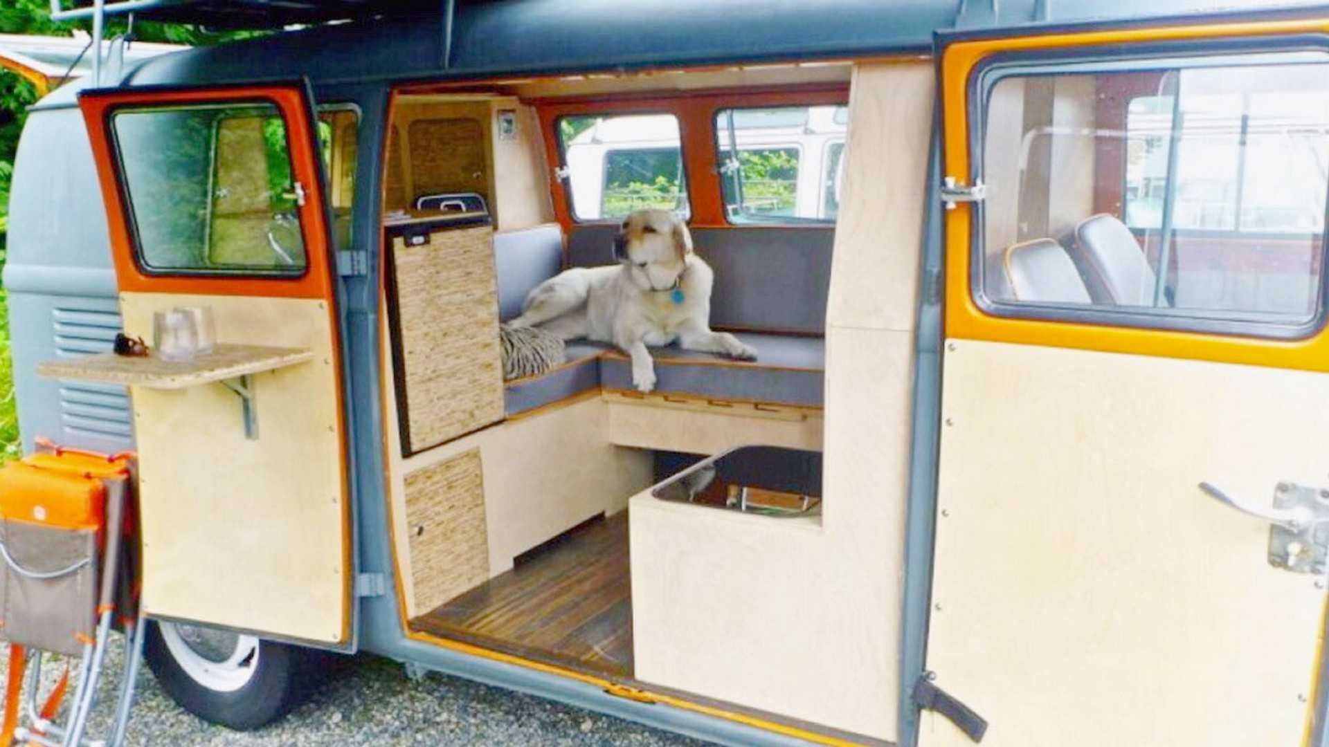 1920x1080 This Tiny VW Camper Van Has A Sectional Sofa
