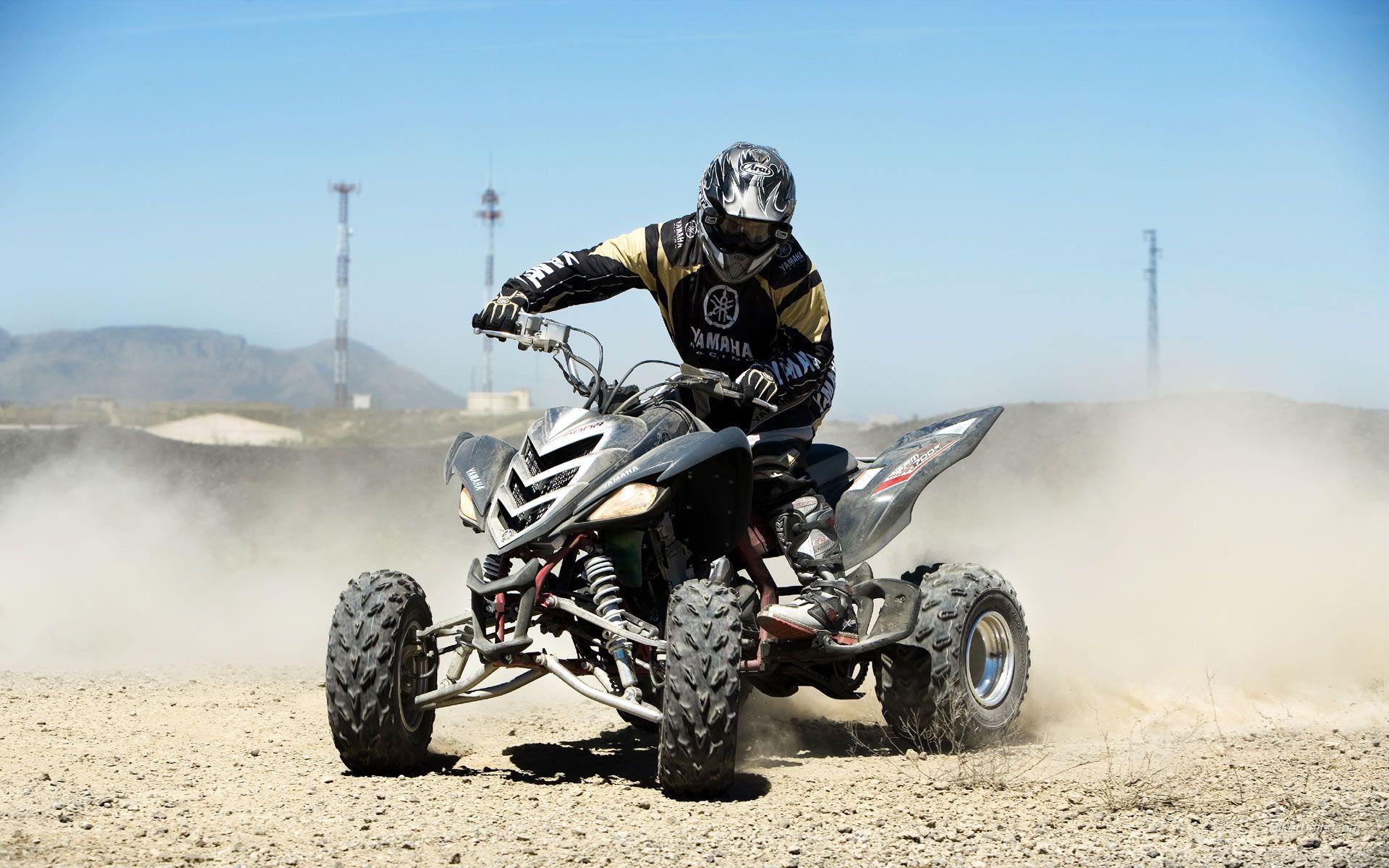1920x1200 Quad Bike