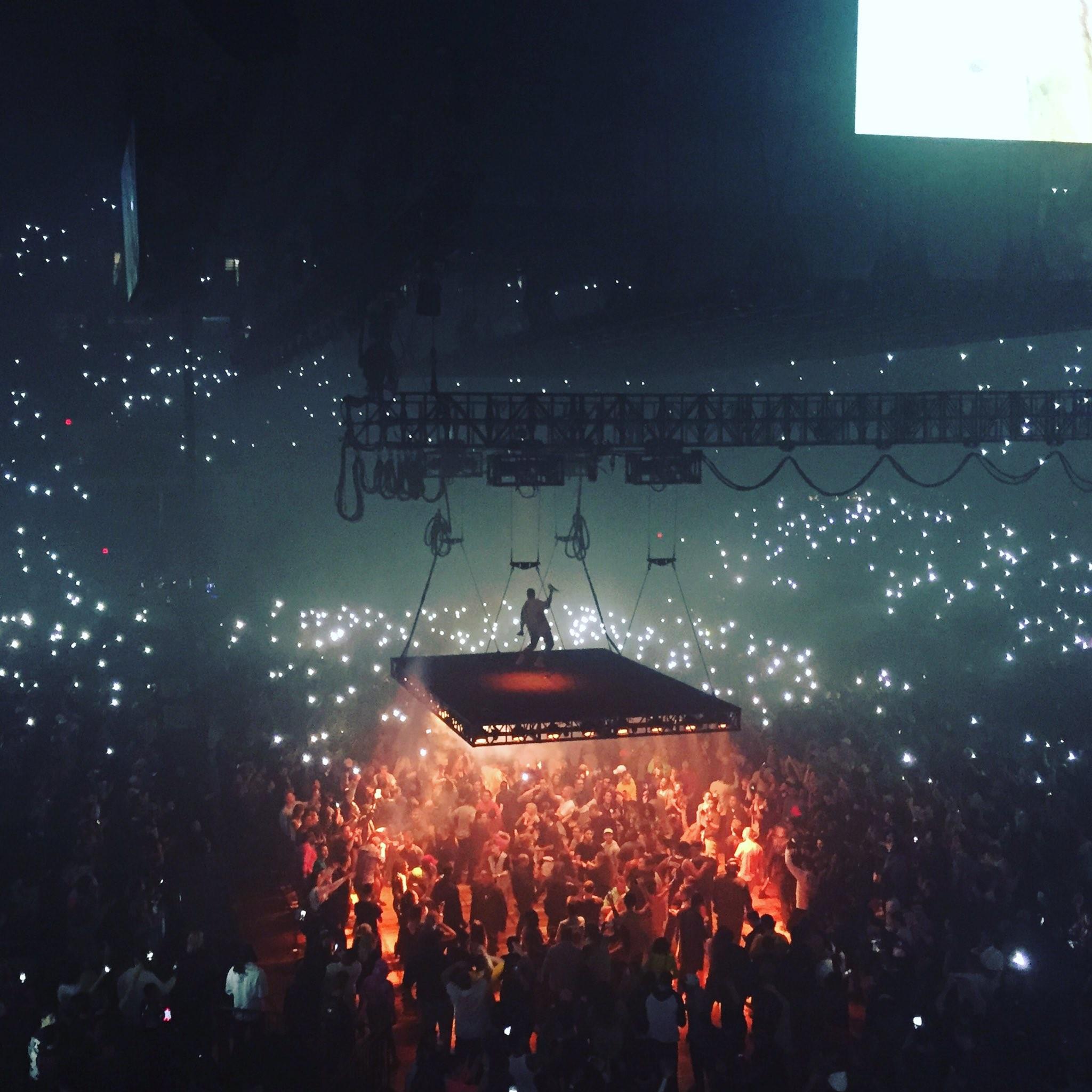 Kanye West Concert Wallpapers - Top Free Kanye West Concert Backgrounds