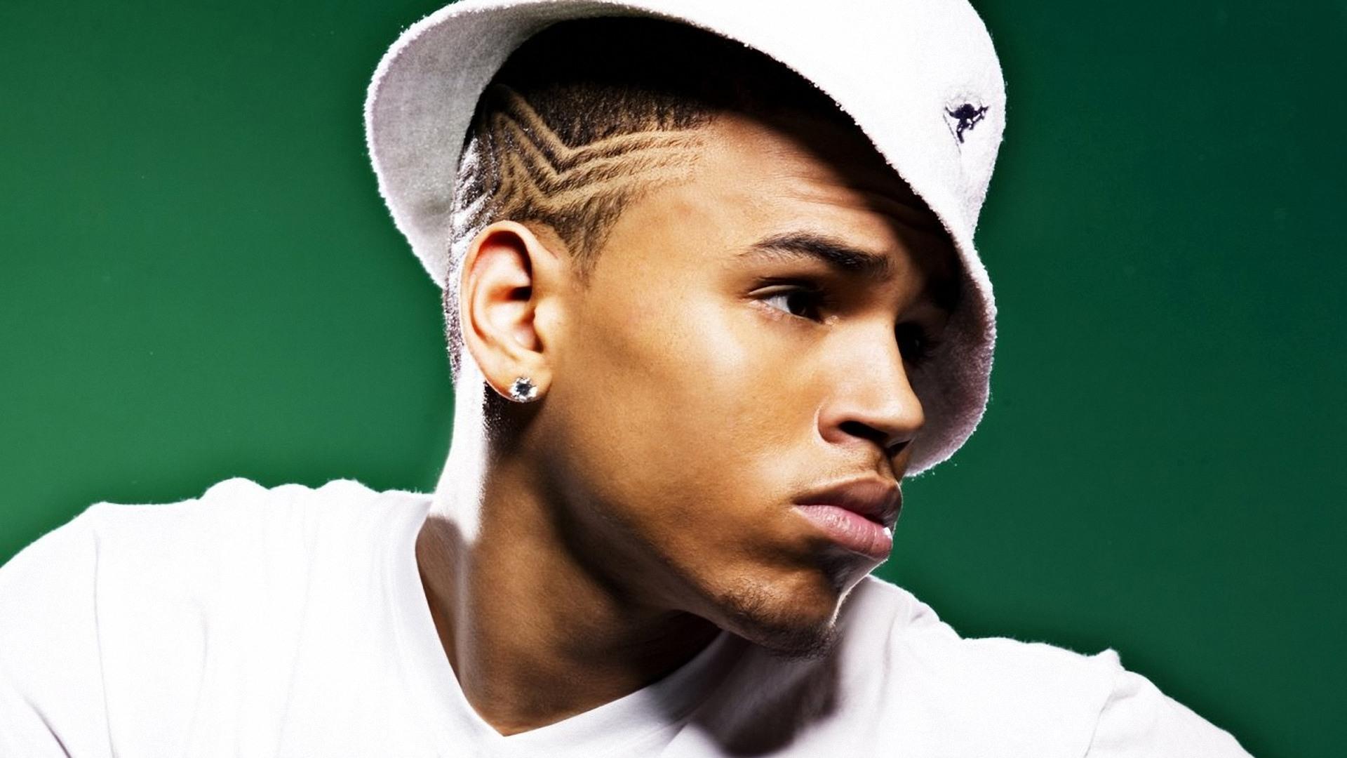 1920x1080 Download 1920x1080 HD Wallpaper chris brown hat singer hairstyle, Desktop Background HD