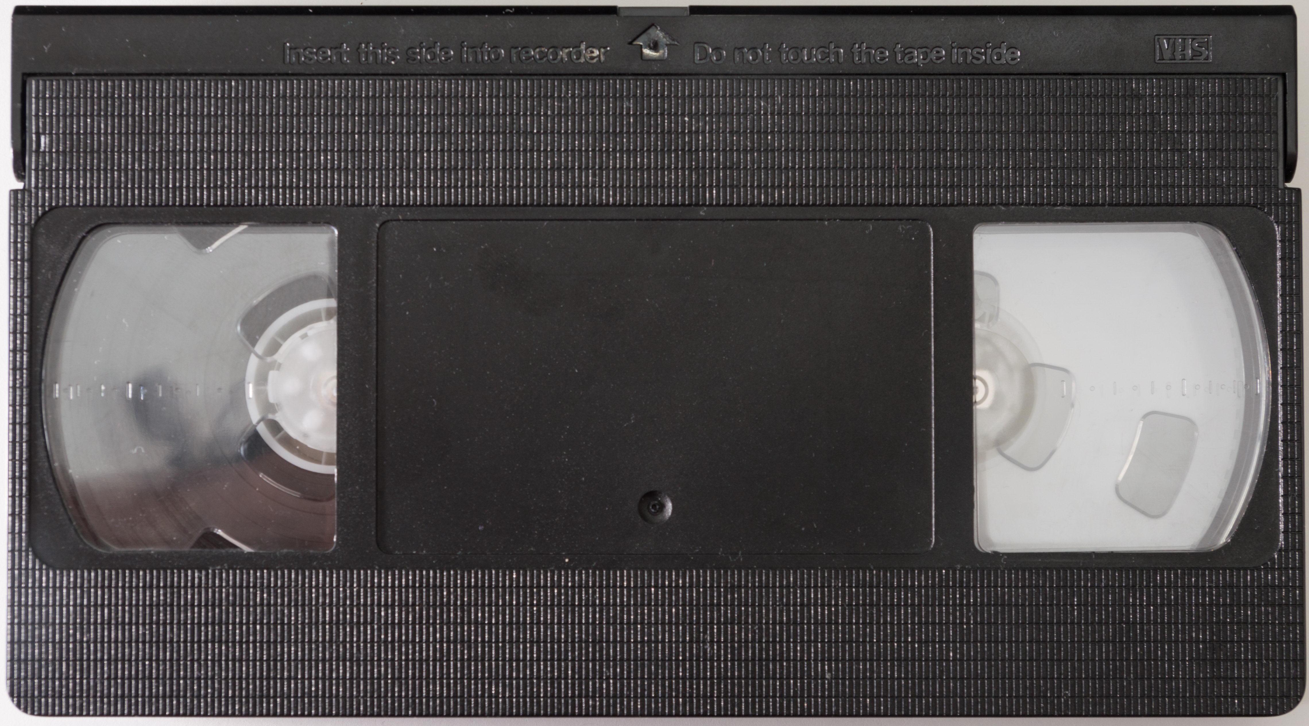 4559x2529 Free photo: VHS cassettes, Plastic, Play
