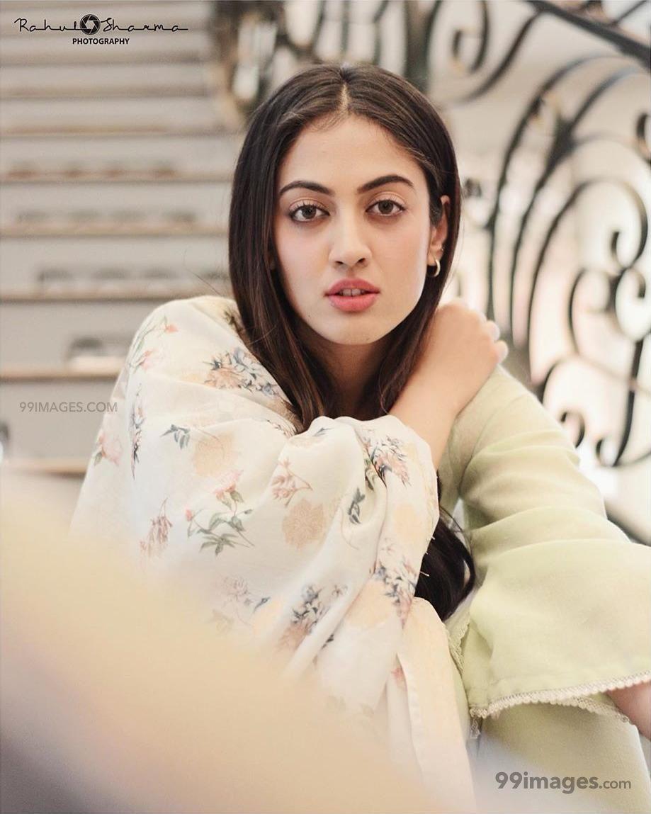 919x1149 Aditi Sharma HD Wallpaper (Desktop Background / Android / iPhone) (1080p, 4k) (919x1149) (2021)