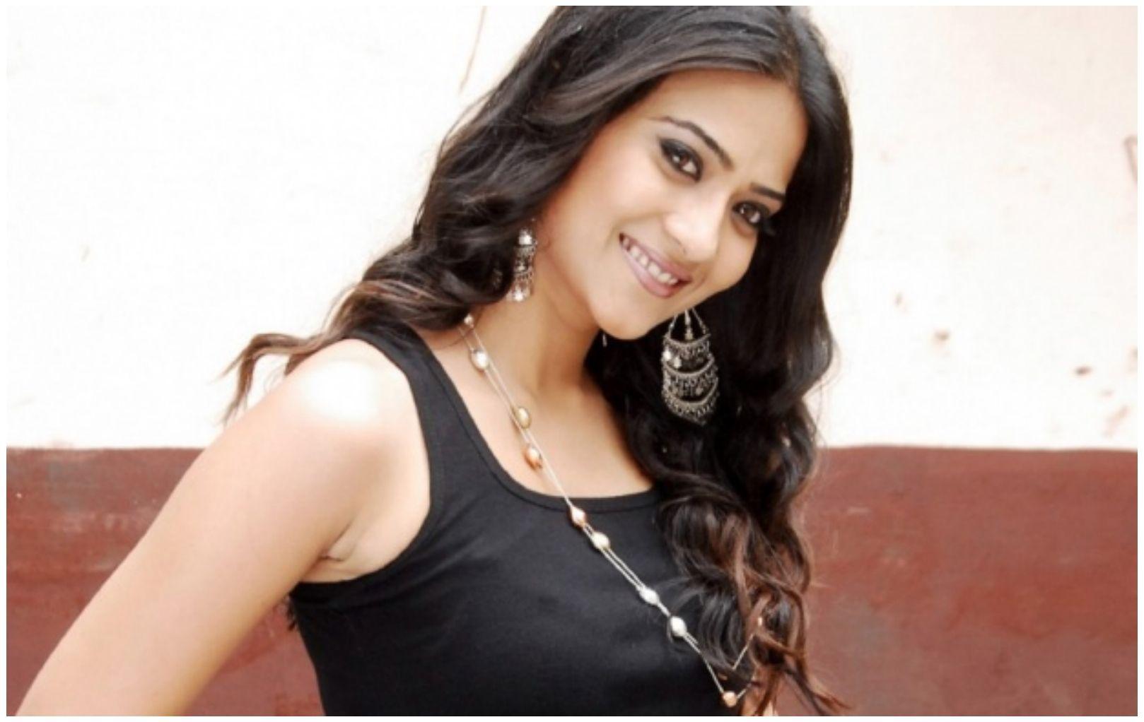 1618x1022 Aditi Singh Sharma Beautiful Wallpaper > 9 Wallpaper HD. Beautiful, Aditi sharma, Sharma