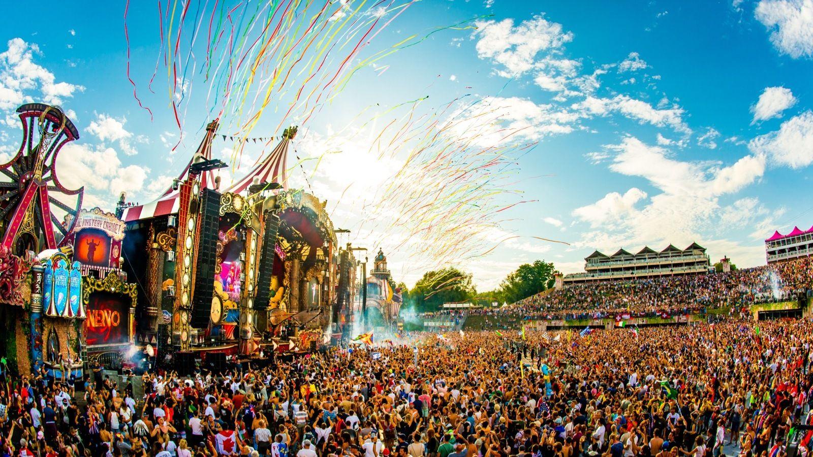 1600x900 Tomorrowland announce official stage hosts for 2018 festival