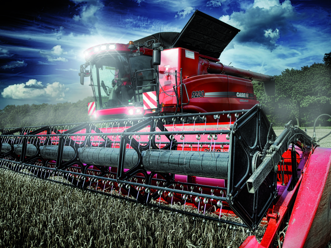 1069x800 Case IH Tractor Wallpaper