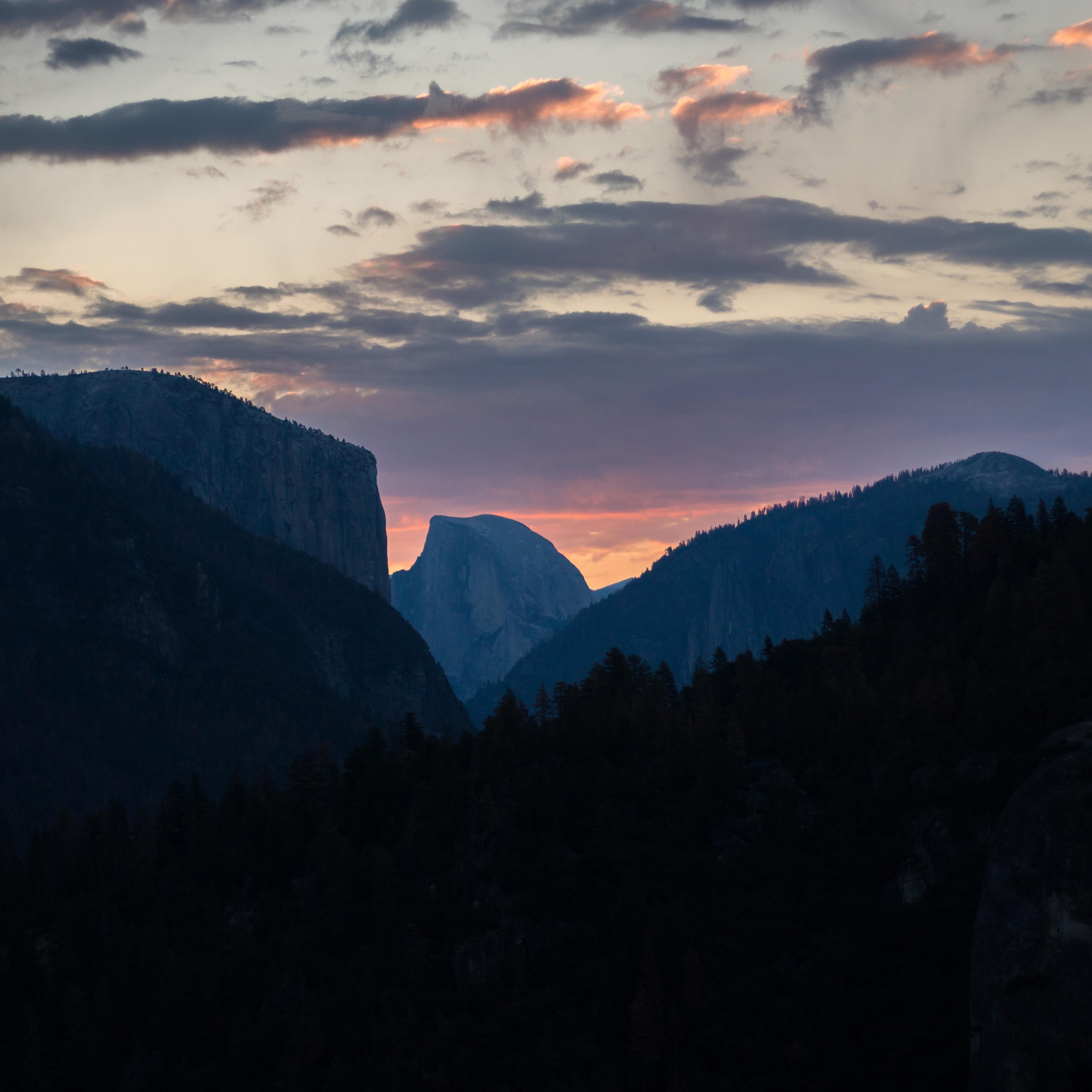 5120x5120 Sunset wallpaper pack for iPhone and iPad