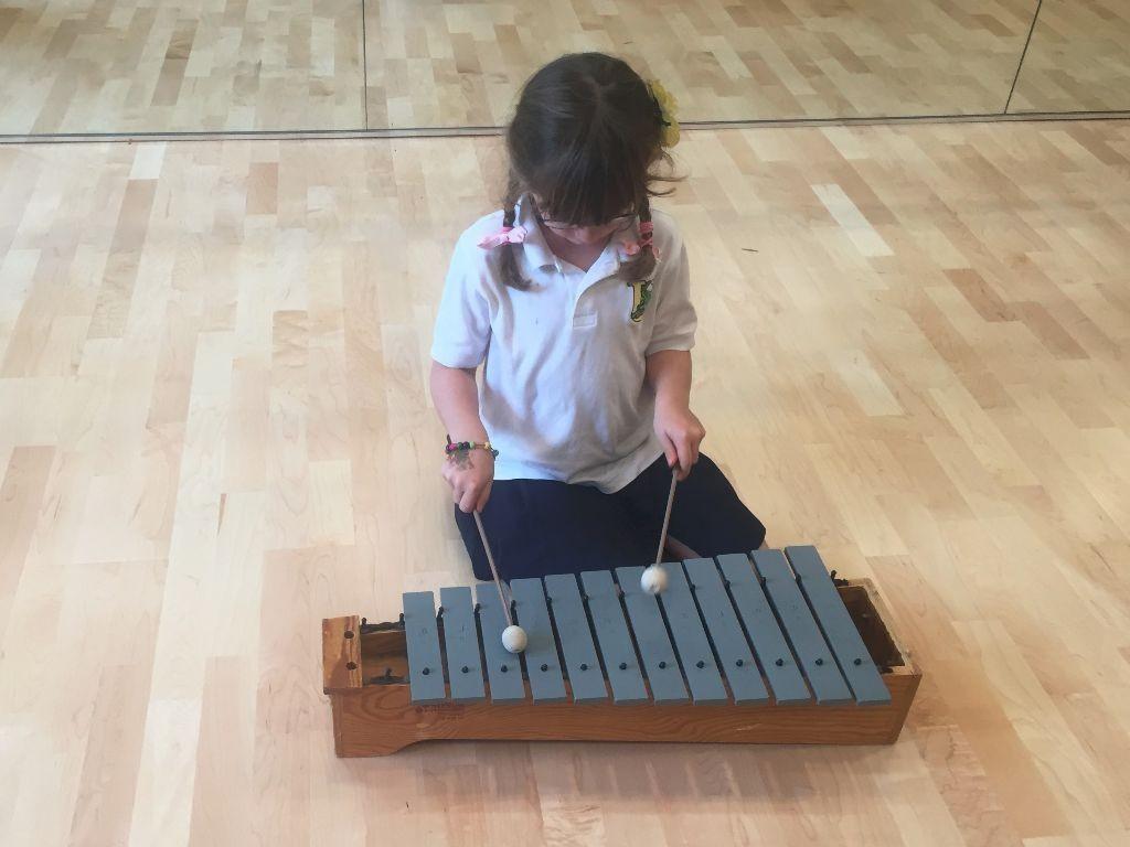 1024x768 The Unquowa School. Trial and Error with the Xylophone