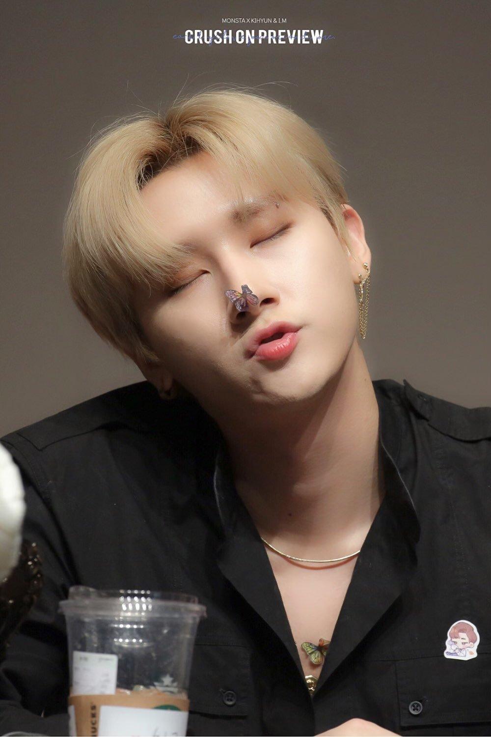 1000x1500 Monsta x