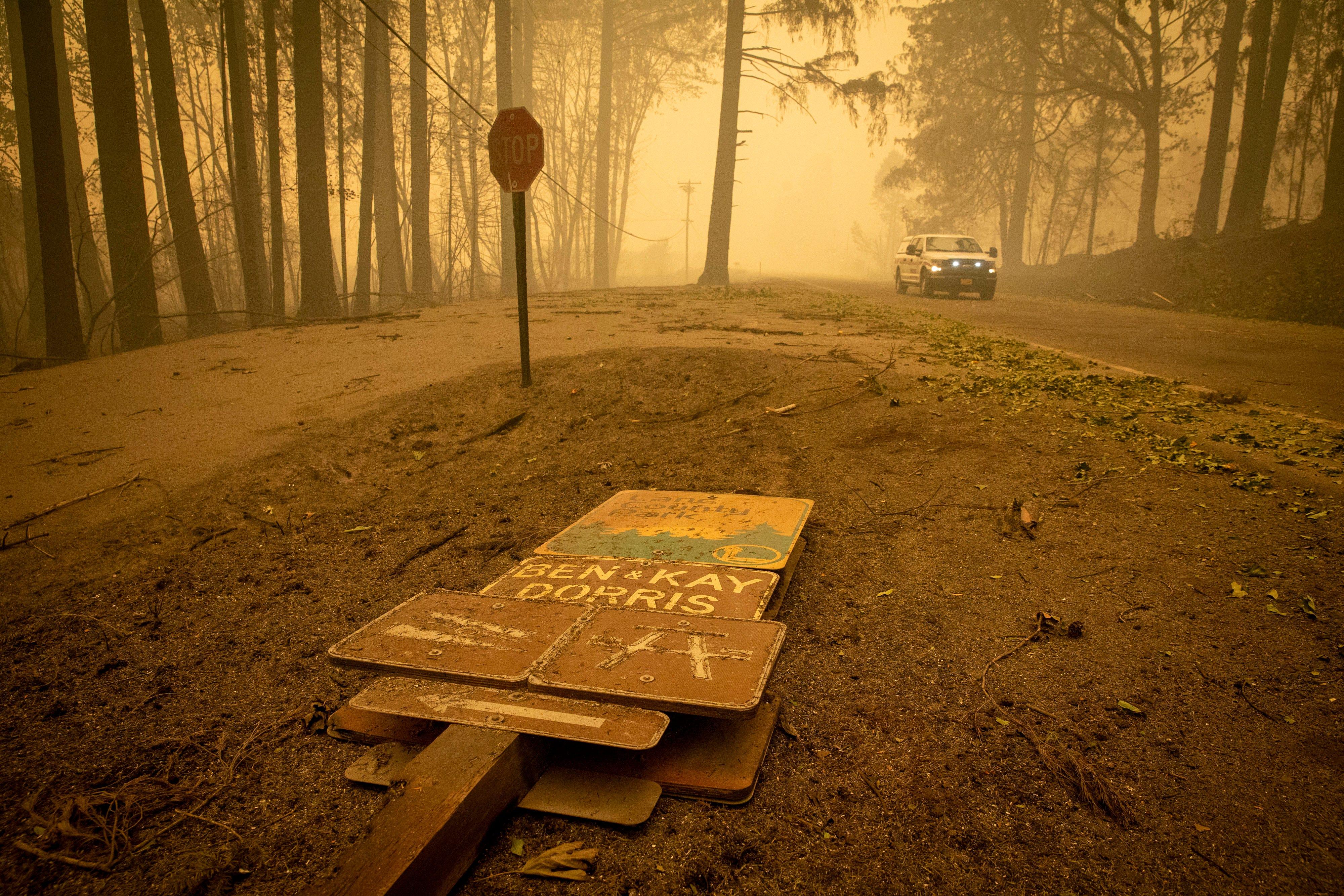 4000x2667 Did Proud Boys, Antifa set Oregon wildfires? Officials douse rumors