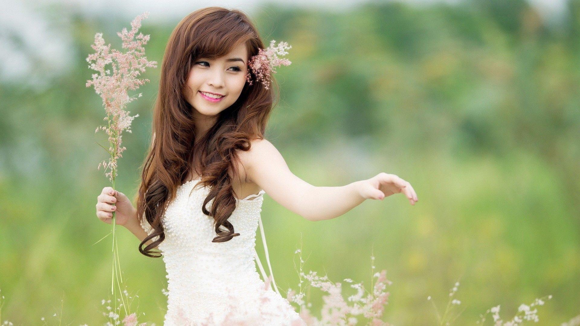 1920x1080 Lovely Girls Wallpaper