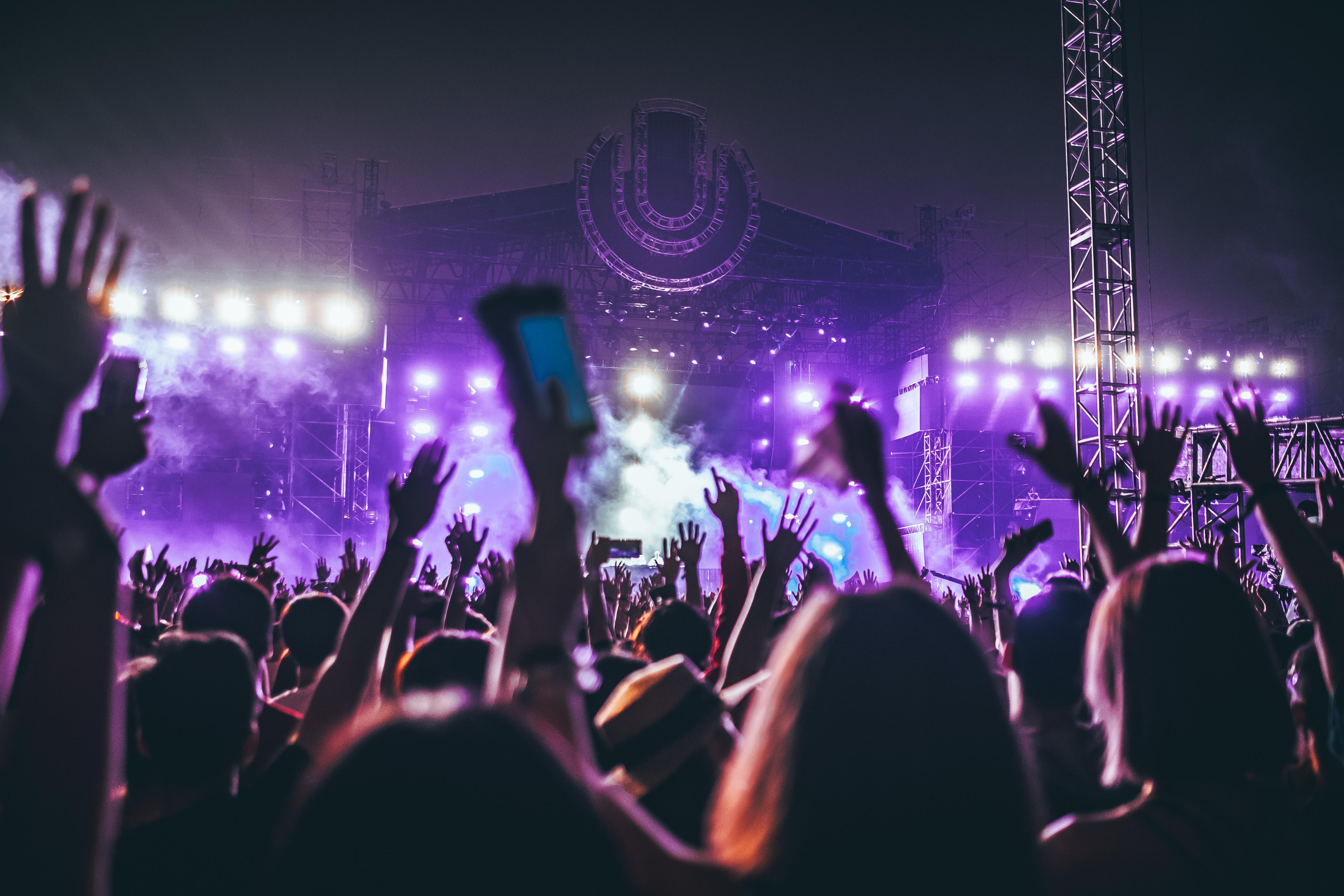 4896x3264 4896x3264 #audience, #thechainsmoker, #music festival, #spotlight, #musicfestival, #dj, #fans, #music, #strobe light, #festival, #Free picture, #concert, #live music, #crowd, #ultramusicfestival. Mocah HD Wallpaper