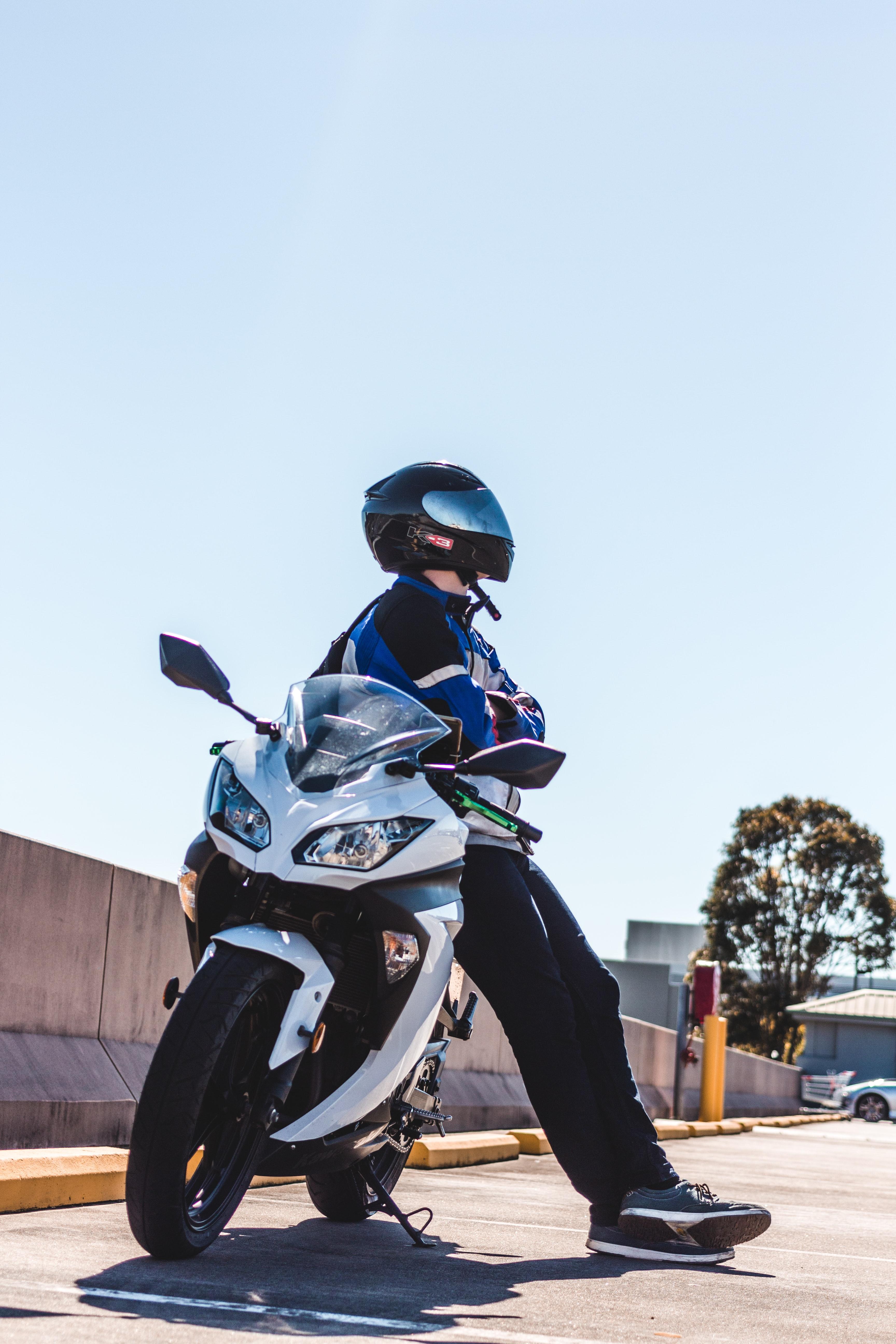 3456x5184 Bike Style Boy