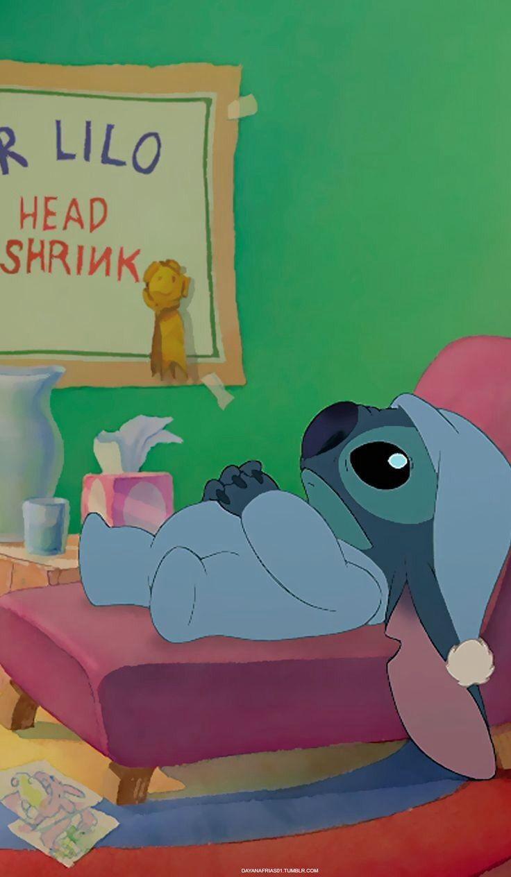 736x1264 imagem descoberto por Lucian. Descubra (e salve!) suas próprias imagens e vídeos no We Heart It. Cute disney wallpaper, Stitch disney, Lilo and stitch