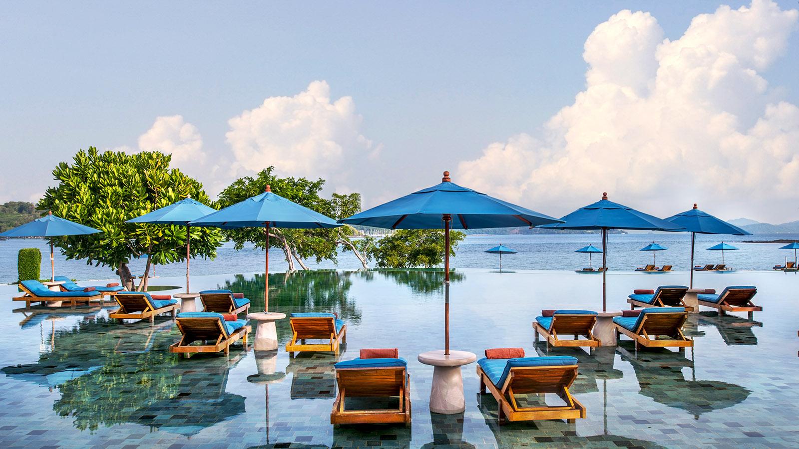 1600x900 most beautiful island hotels around the world
