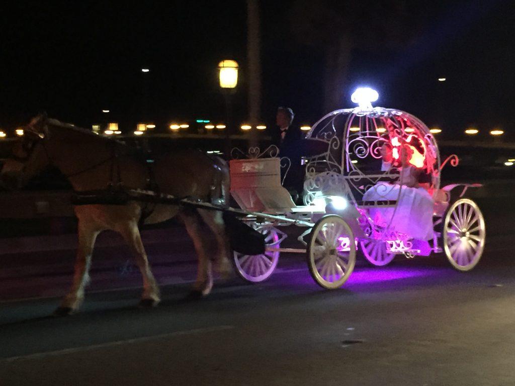 1024x768 Cinderella Carriage