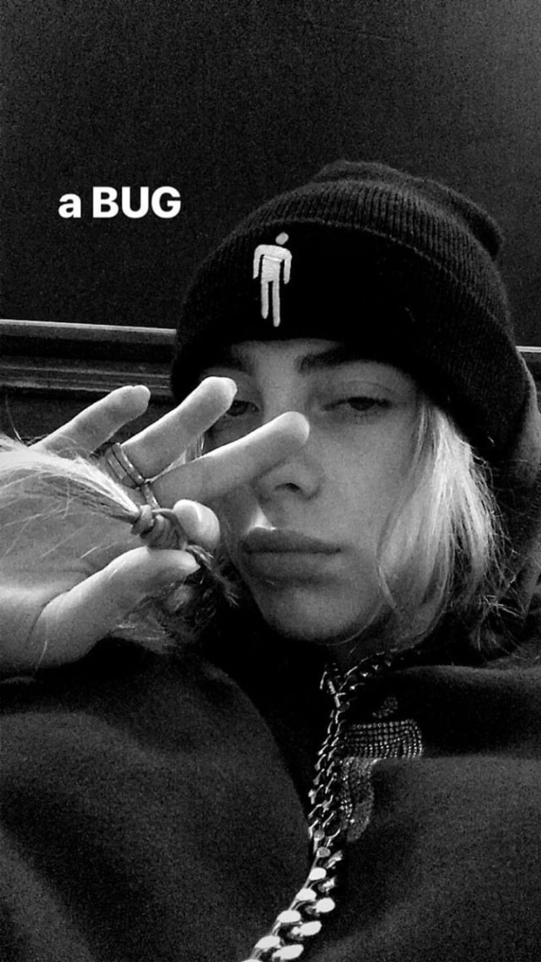 1080x1920 Billie Eilish Smoking A Vape Black And White