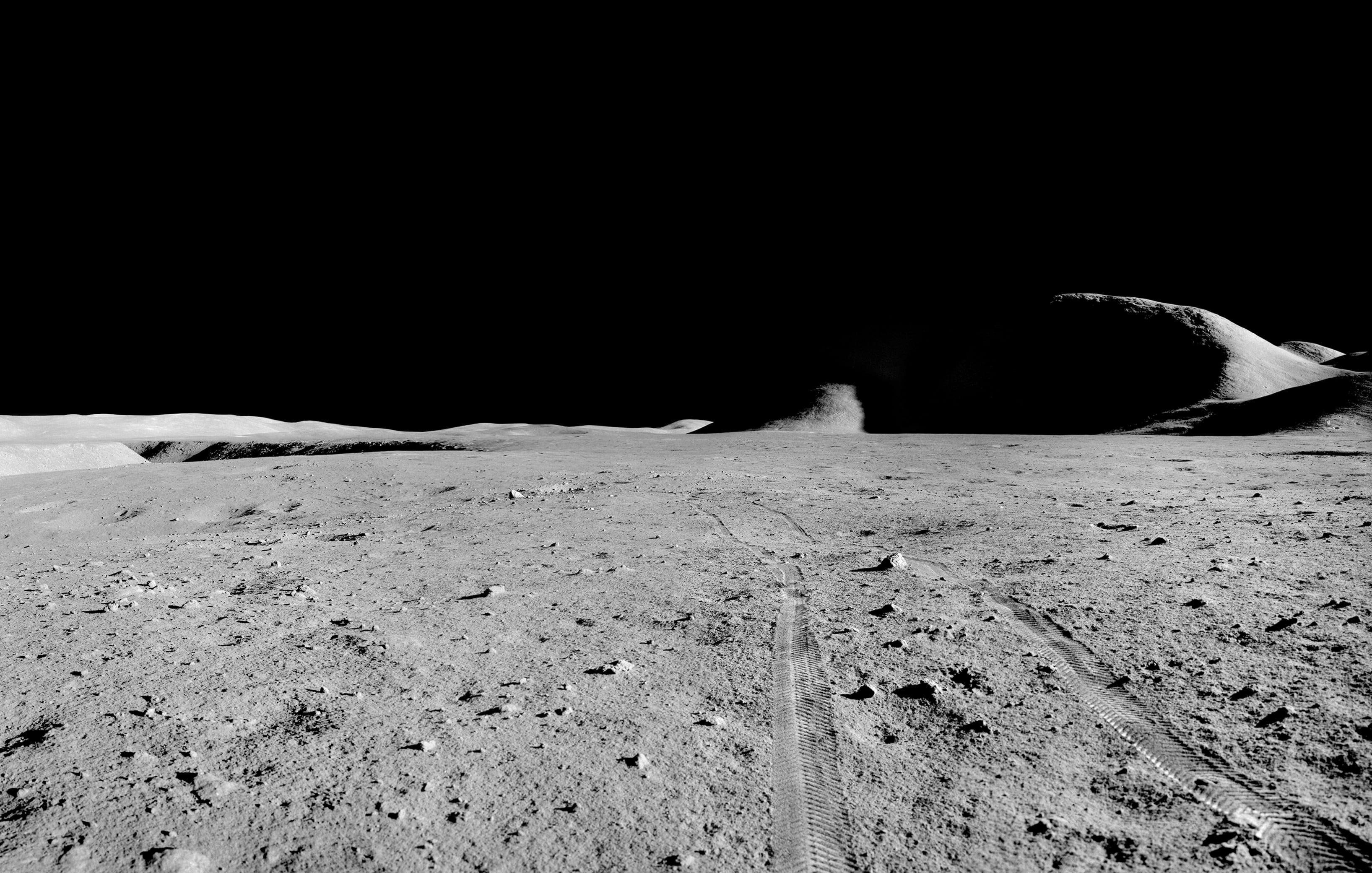 3272x2082 black and white concrete surface #Apollo #Moon #landscape K #wallpaper #hdwallpaper #desktop. HD wallpaper, Moonscape, Moon surface