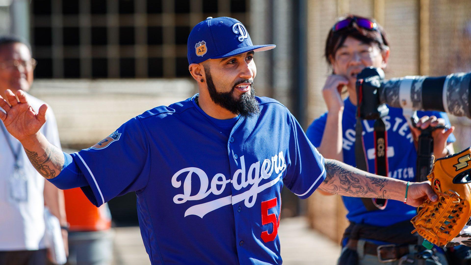 1920x1080 Sergio Romo tries on first Dodgers jersey: 'That is so dope'. NBCS