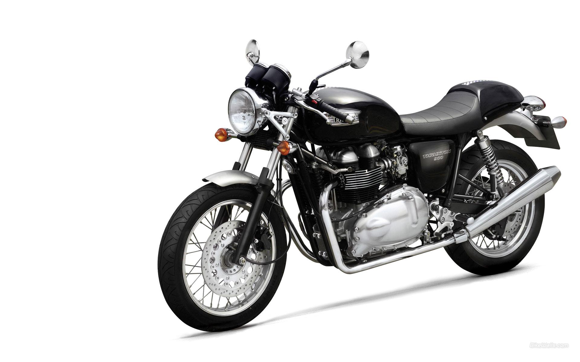 Триумф 13. Triumph Thruxton 900. Триумф Тракстон 900. Triumph Thruxton 900 2004. Классические мотоцикл Triumph 2003.