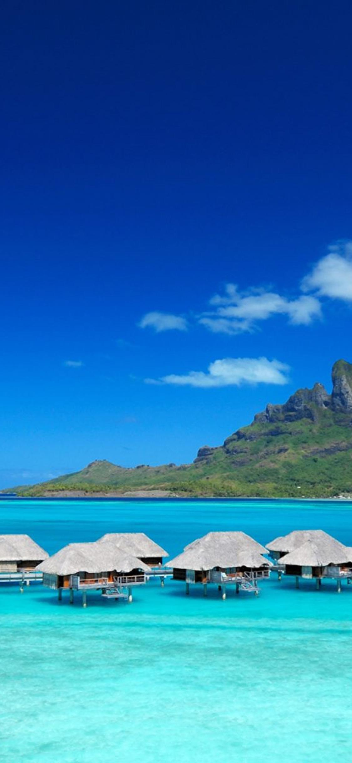 1125x2436 Traditional houses from Tahiti Bora Bora Island