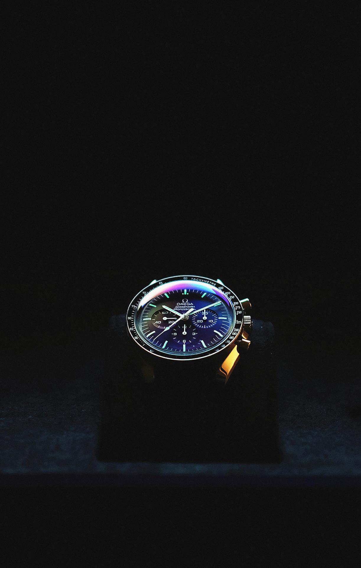 1222x1920 Omega Speedmaster Wallpaper