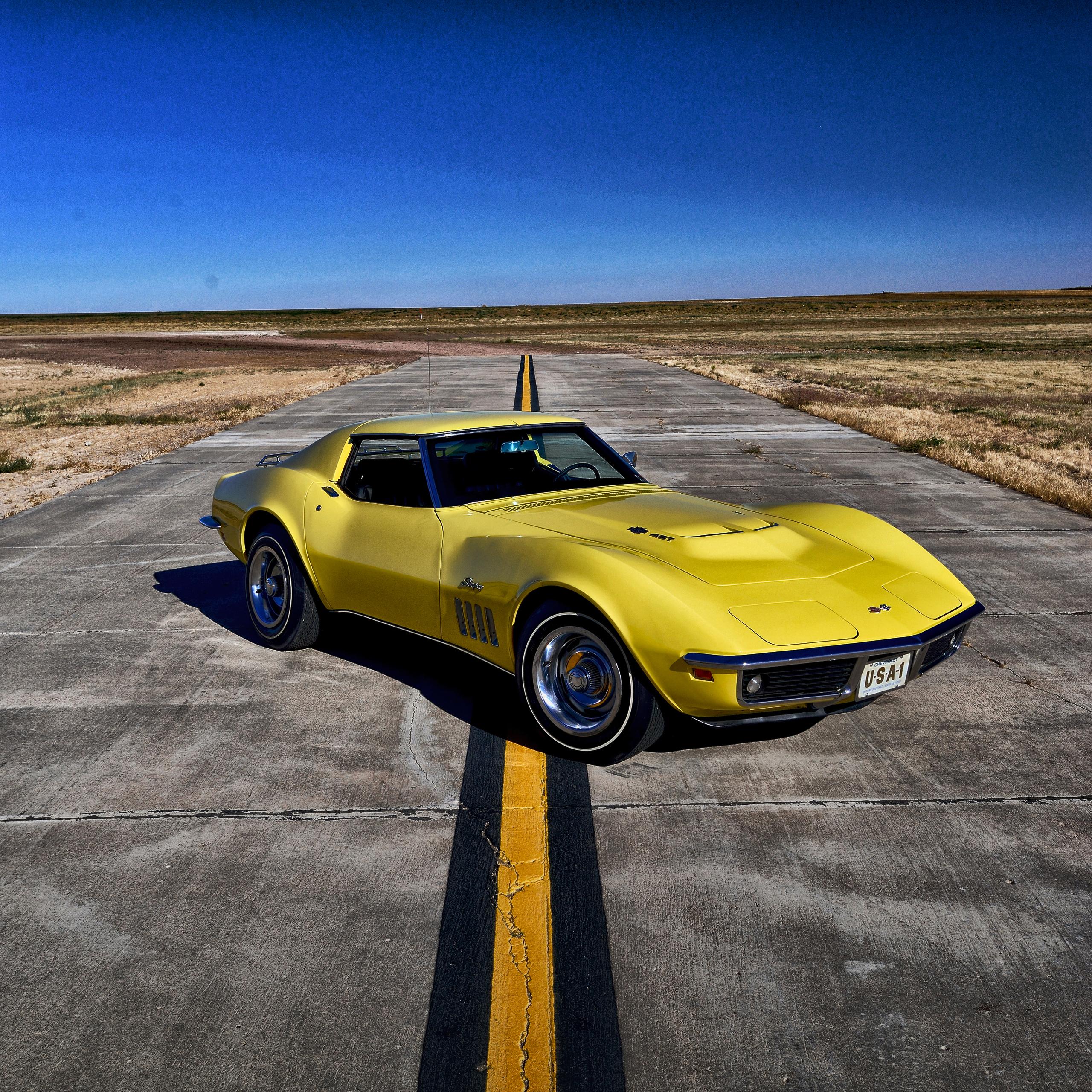 2560x2560 Desktop Wallpaper Chevrolet 1969 Corvette Yellow Cars 2560x2560