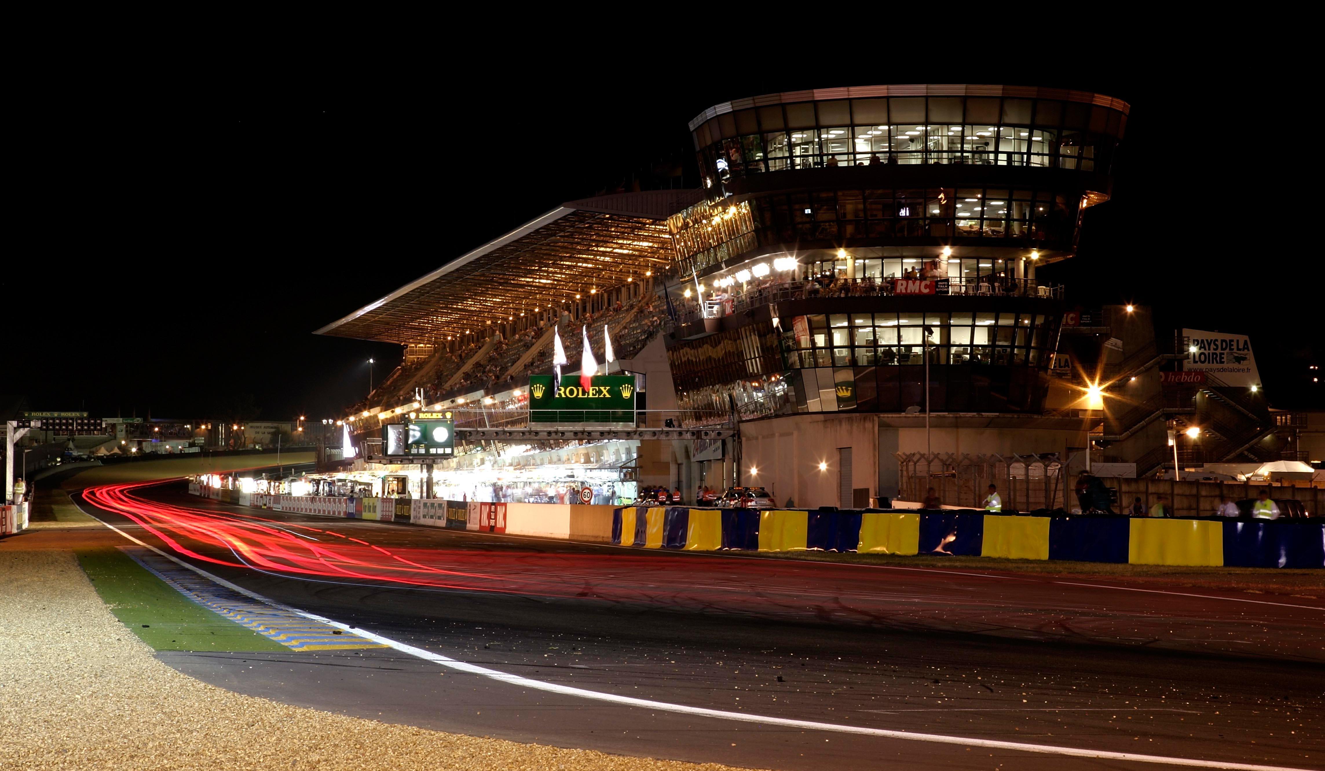 4576x2664 Le Mans 2006