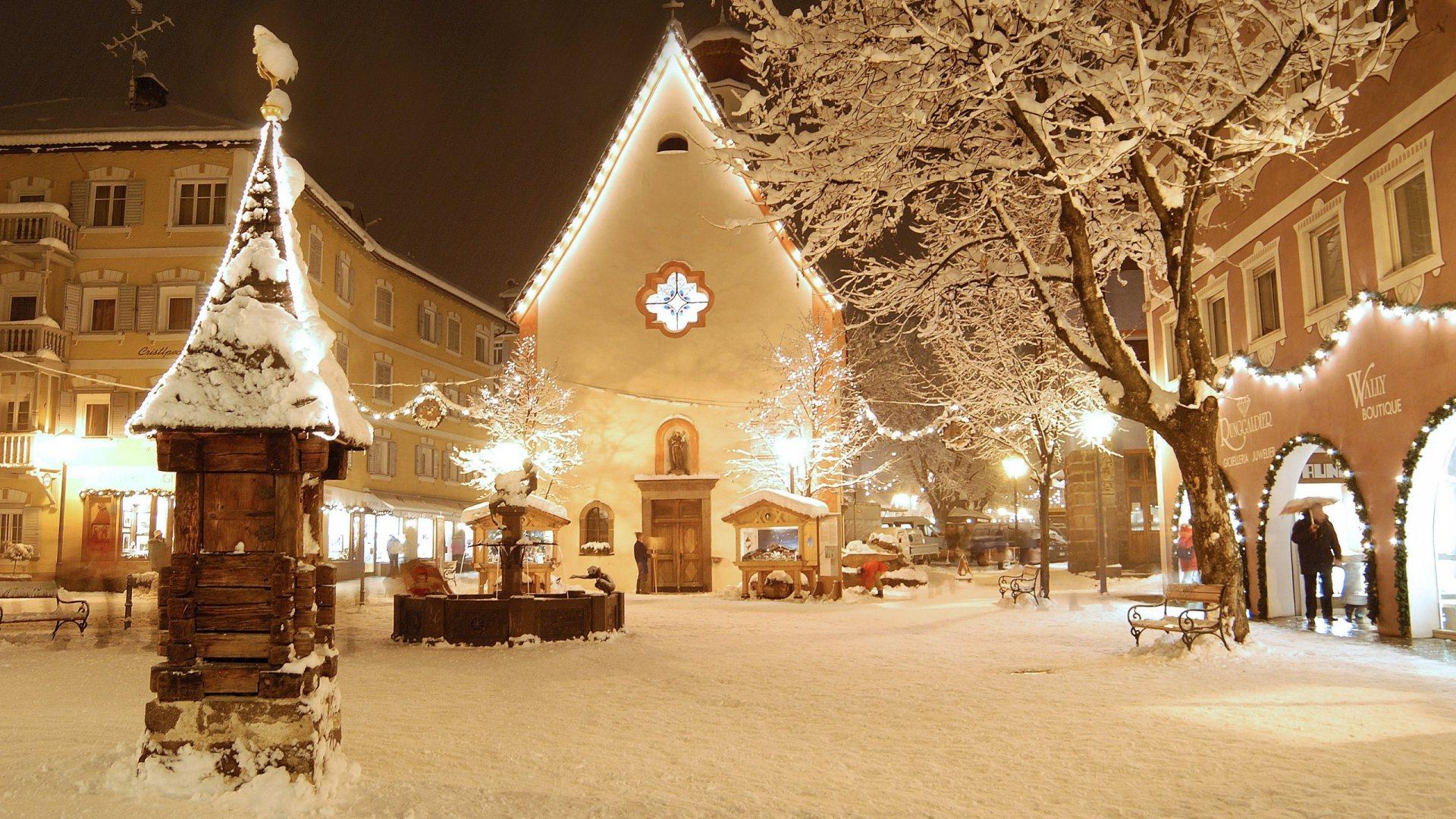 1920x1080 Beautiful Winter Night Wallpaper