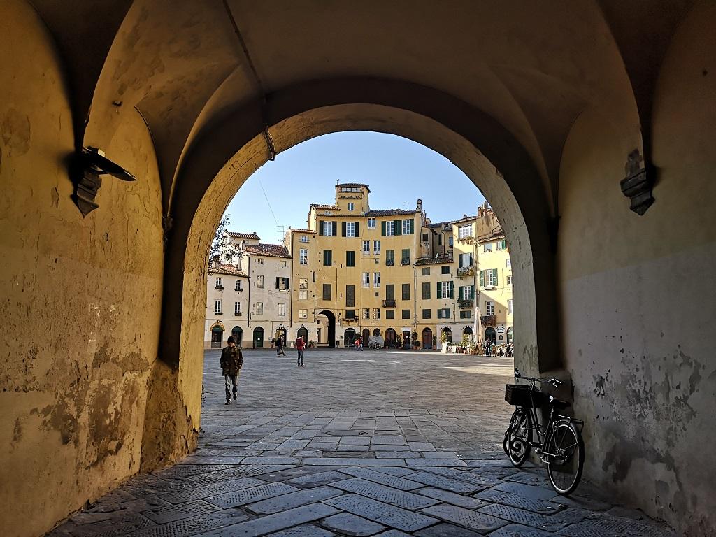 1024x768 Lucca Italy, a Secret City Behind Its Walls Travel in Tuscany