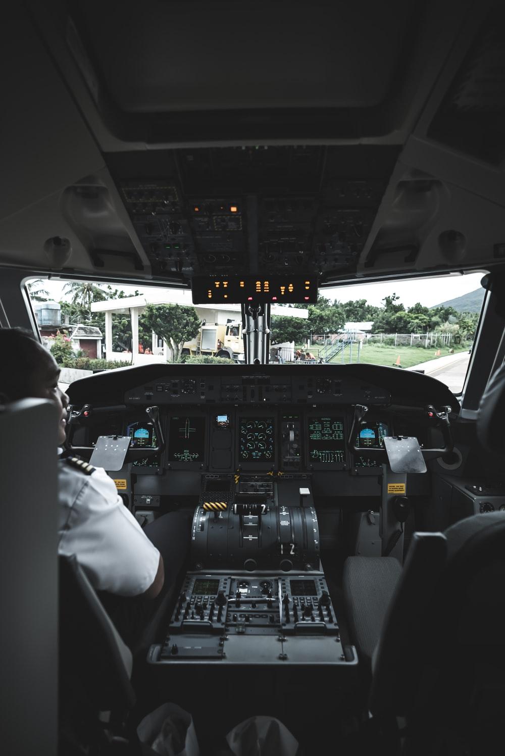 1000x1497 Pilot Picture [HD]. Download Free Image