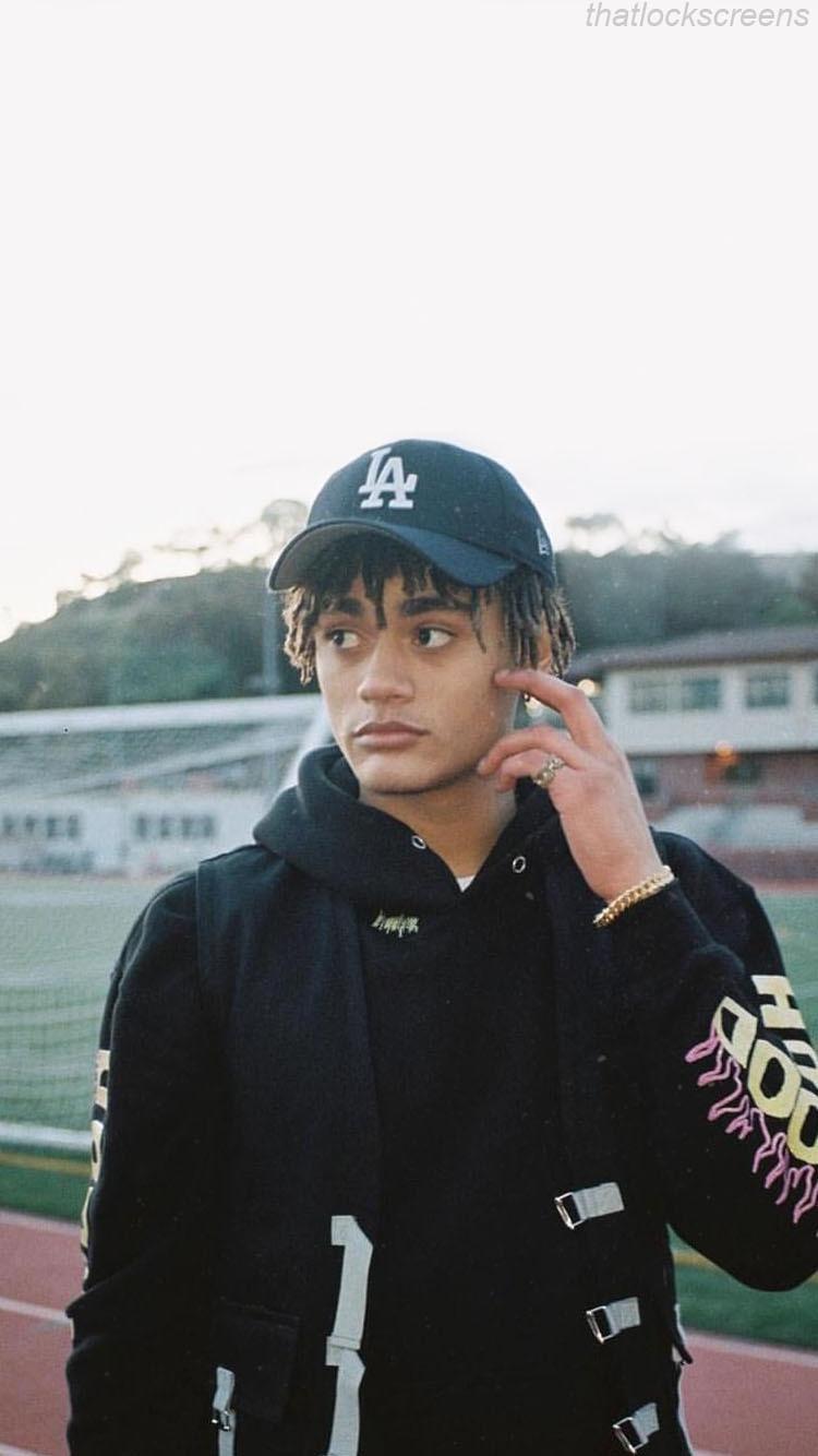 750x1334 prettymuch wallpaper