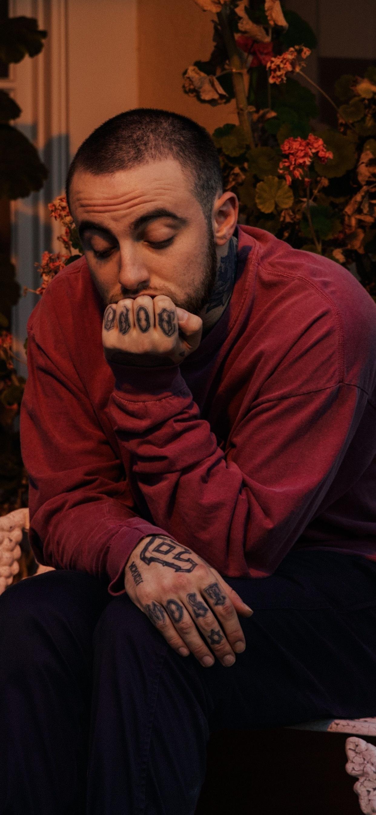 1242x2688 Mac Miller Rapper Wg Miller HD Wallpaper