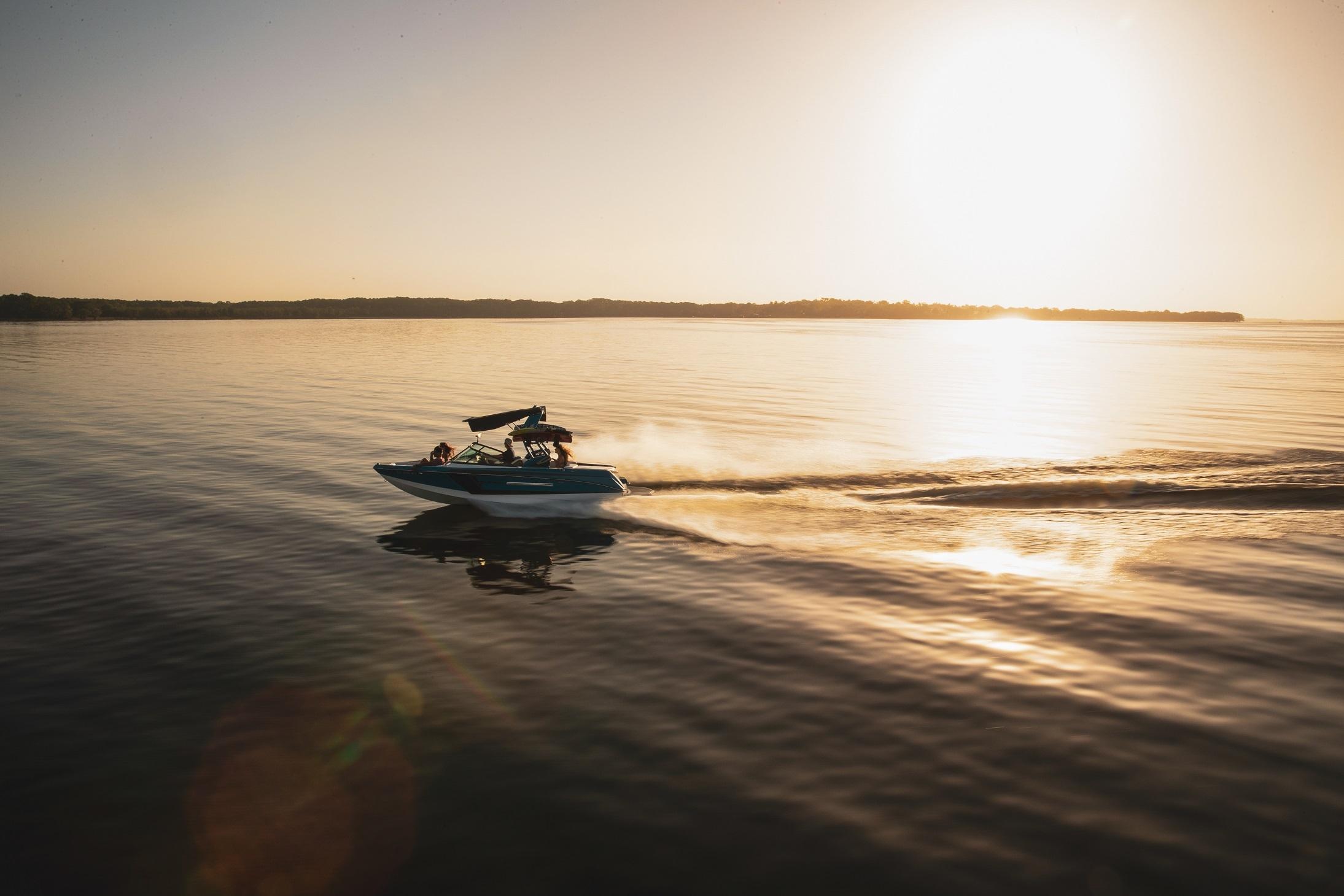 2189x1460 U.S. Boat Sales Reached 13 Year High In Recreational Boating Boom To Continue Through 2021