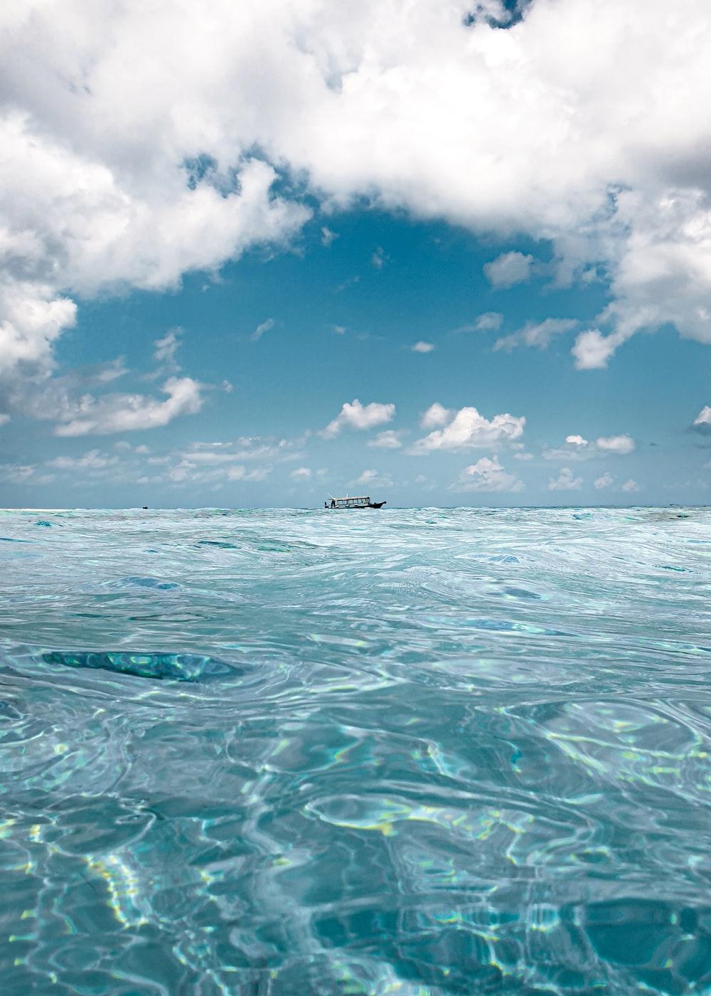 1000x1400 Sky And Water Picture. Download Free Image