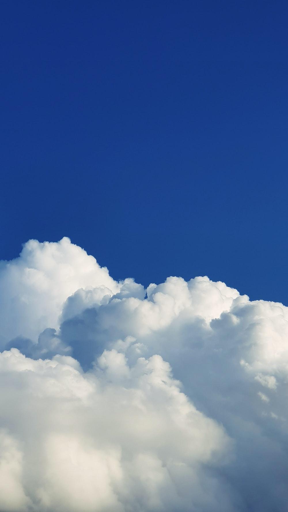 1000x1778 Plain Sky Picture. Download Free Image